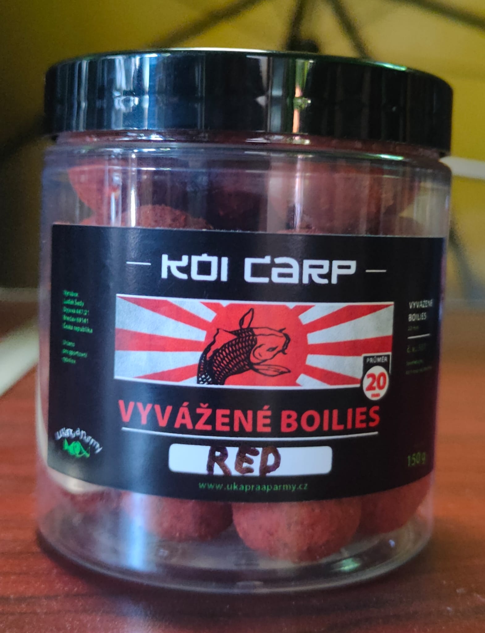 Chytací boilies KOI CARP 150 g 20 mm RED